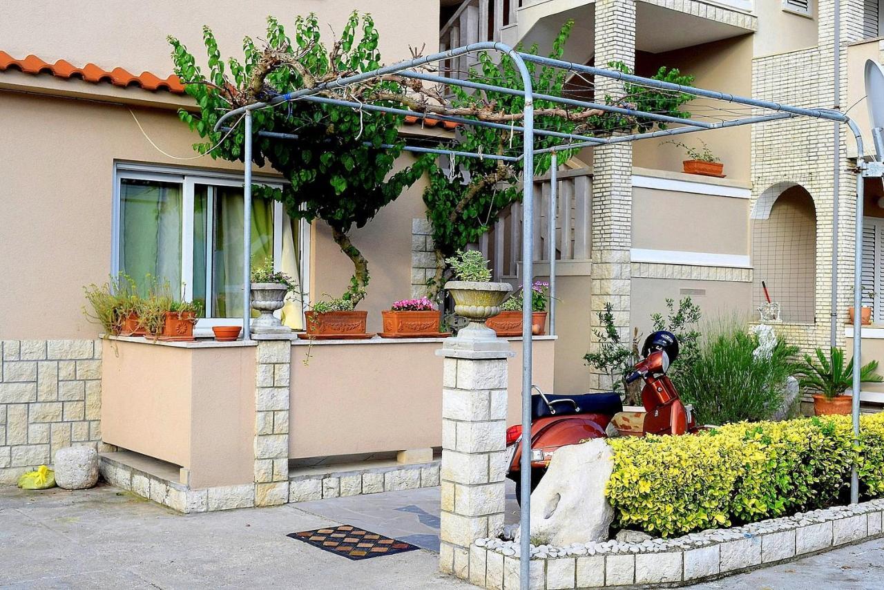 Zoro Apartments Palit Εξωτερικό φωτογραφία