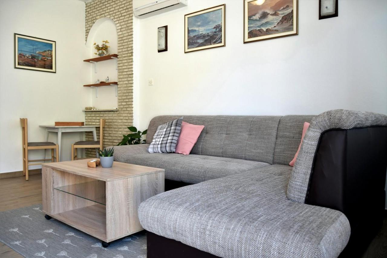 Zoro Apartments Palit Εξωτερικό φωτογραφία